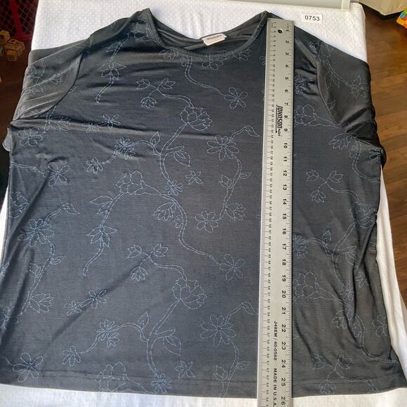 TR Bentley Plus Women’s Short Sleeve Floral Blouse size XXL, Black, 2XL - Picture 4 of 6